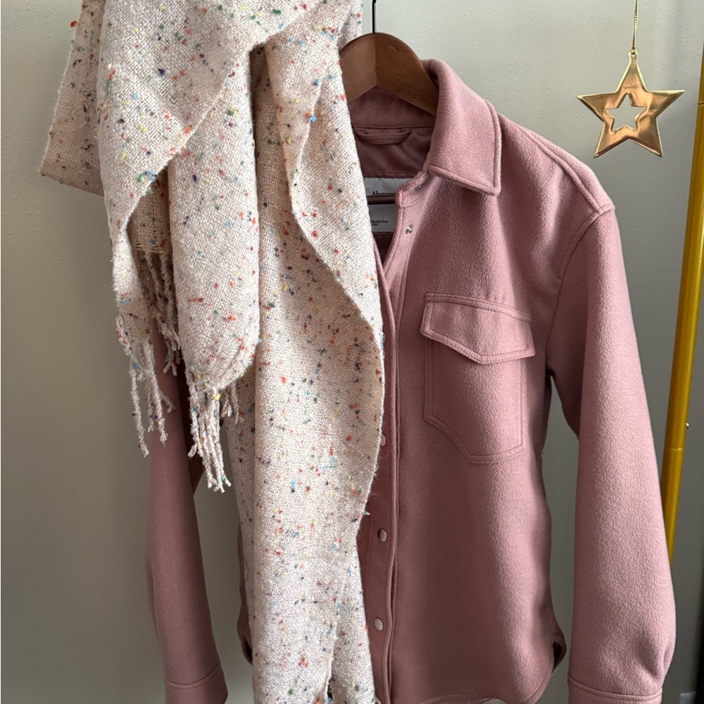 Abercrombie & Fitch Pink Fleece Shacket Jacket Snap Front Medium - Picture 6 of 6